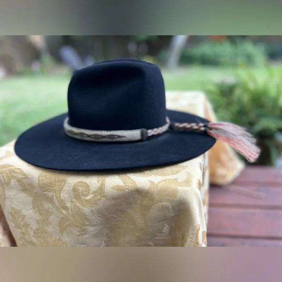 Serratelli 5x Beaver western cowboy hat with horsehair hat band - Picture 16 of 16